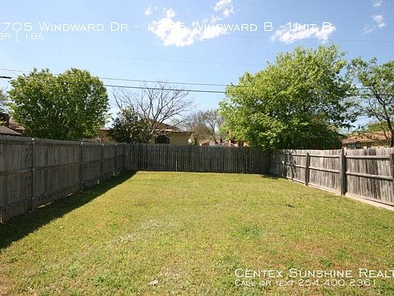5th image of 1705 Windward Dr #B