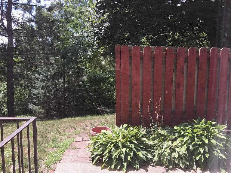 3517 Kenbrooke Ct — Photo 2