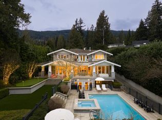 2955 Rosebery Ave, West Vancouver, BC V7V 3A5