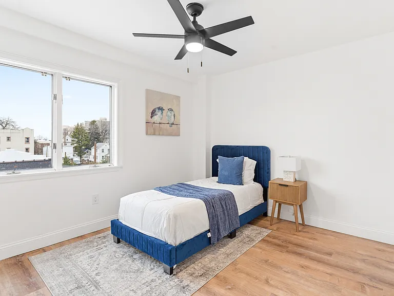 610 Anderson Ave #2E — Photo 23