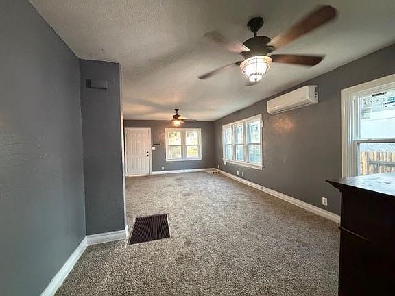 5th image of 605 S Reno Ave