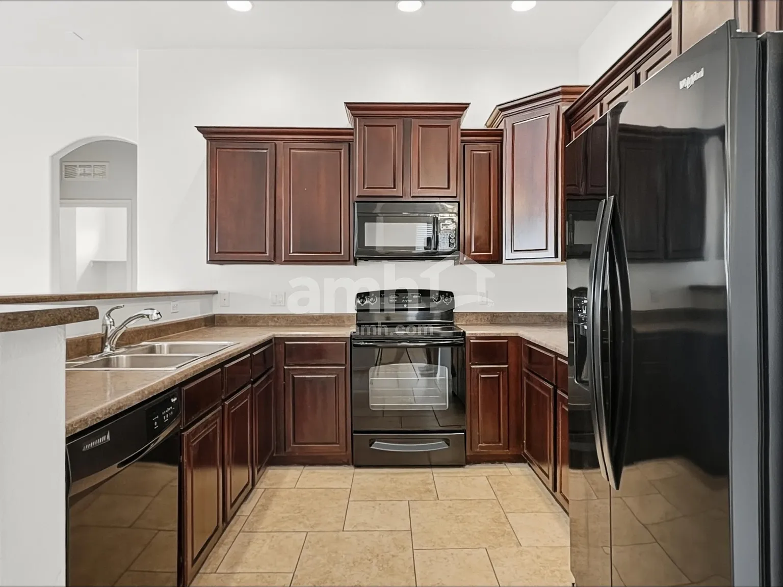 2 bed, 2.0 bath, 1105 sqft, $1,885 — Photo 3