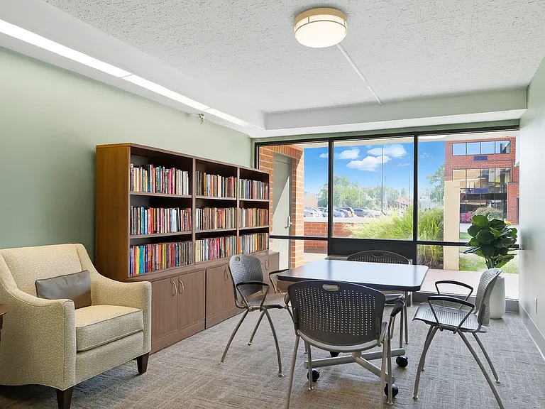 Ken Mar Senior Apartments - 62 & Older — Photo 9