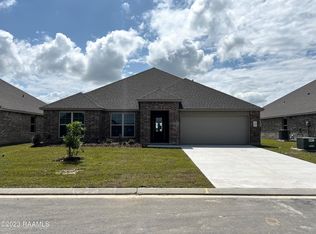 3204 Haven Lake Dr, Maurice, LA 70555