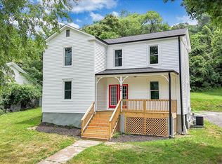 496 Boyd St, Buchanan, VA 24066