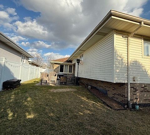 2nd image of 11436 Magnolia Ln