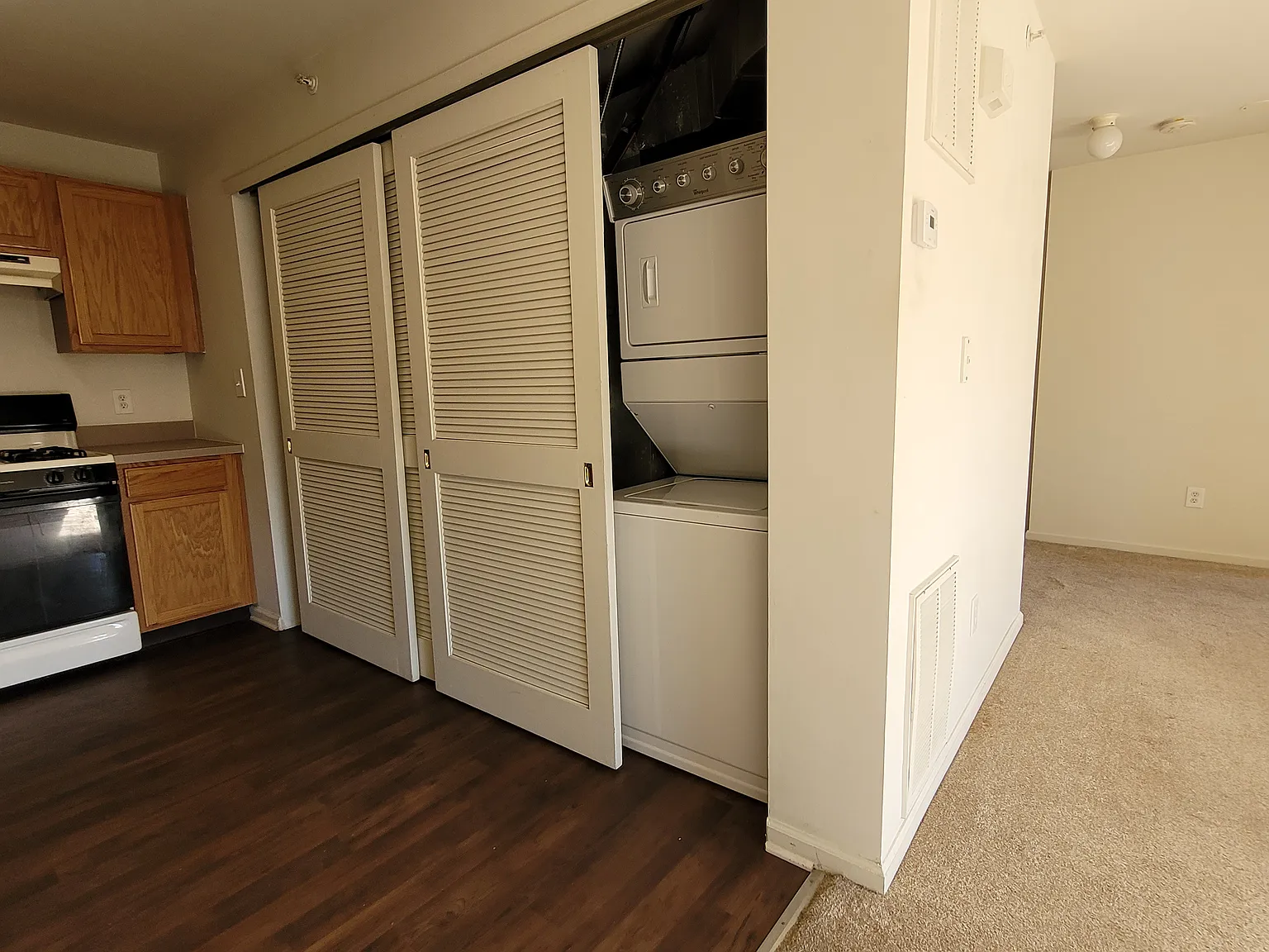 2 bed, 1100 sqft, $1,850 — Photo 3