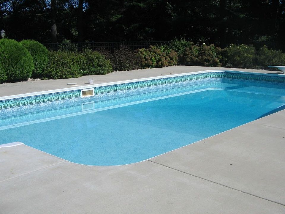 4844 S Woodys Ln, Chana, IL 61015 Zillow