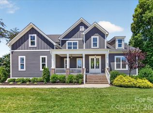 104 Broad Birch Dr, Davidson, NC 28036
