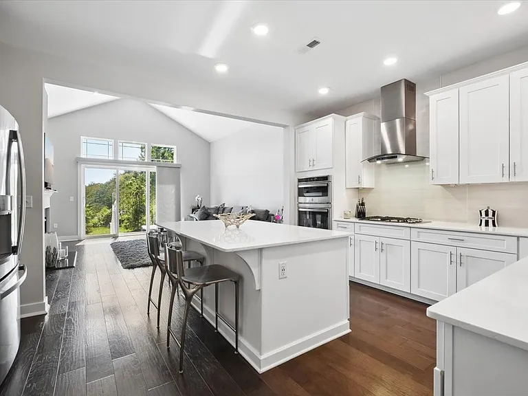 Gourmet Kitchen