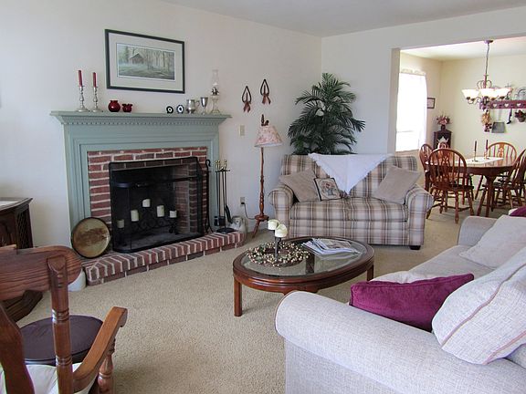 Living Room Entrance