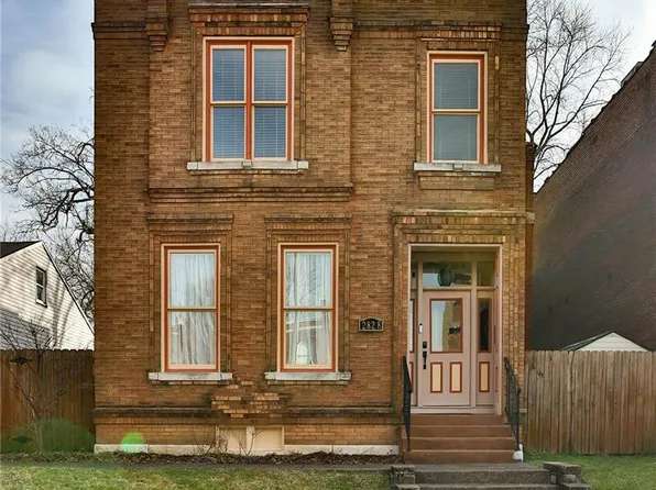 2828 Indiana Ave, Saint Louis, MO 63118