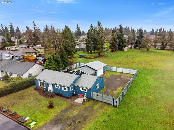 124 Randall St, Oregon City, OR 97045
