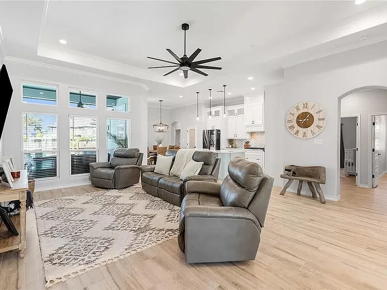 15621 Three Fathoms Bank Dr — Photo 17