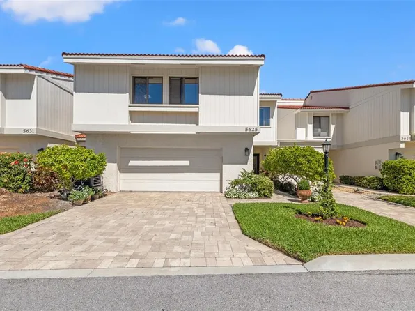 5625 Escondida Blvd S, Saint Petersburg, FL 33715