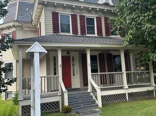 7537 N Broadway #3, Red Hook, NY 12571