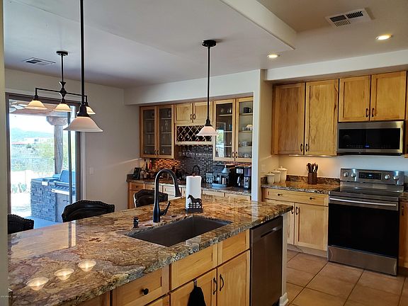 5th image of 34310 N 139th Pl