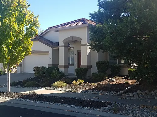 589 Alden Way Photo 1