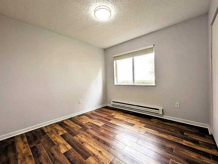 408 E 15th St #205 — Photo 13