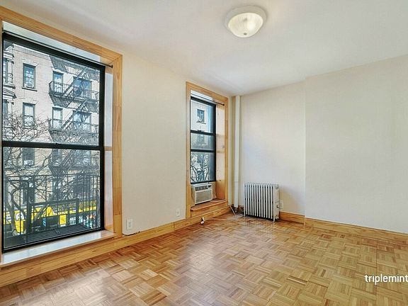 2nd image of 125 Avenue A #3E