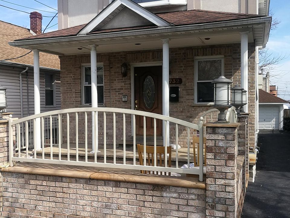 1st image of 732 Wilcox Ave Fl 2nd