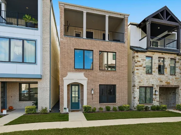 8132 Bromley Dr, Dallas, TX 75231