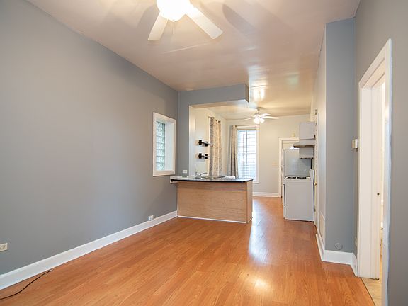 3rd image of 1823 W Thomas St #1