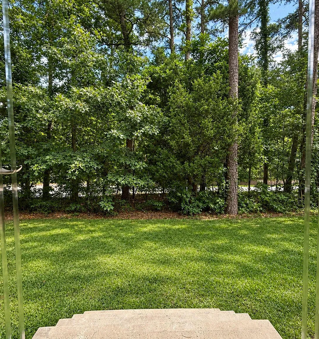 3 bed, 1600 sqft, $3,240 — Photo 4