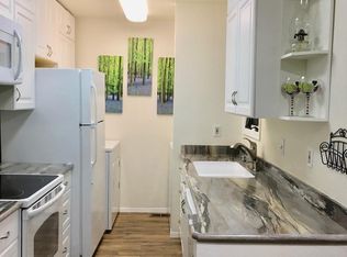 7518 Foxridge Way #1-H, Anchorage, AK 99518