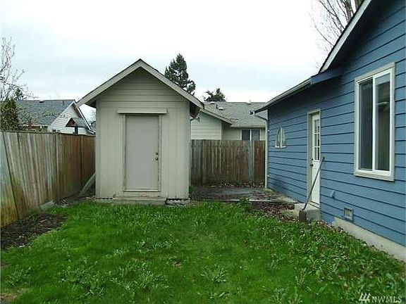 3rd image of 1014 Vera Ct