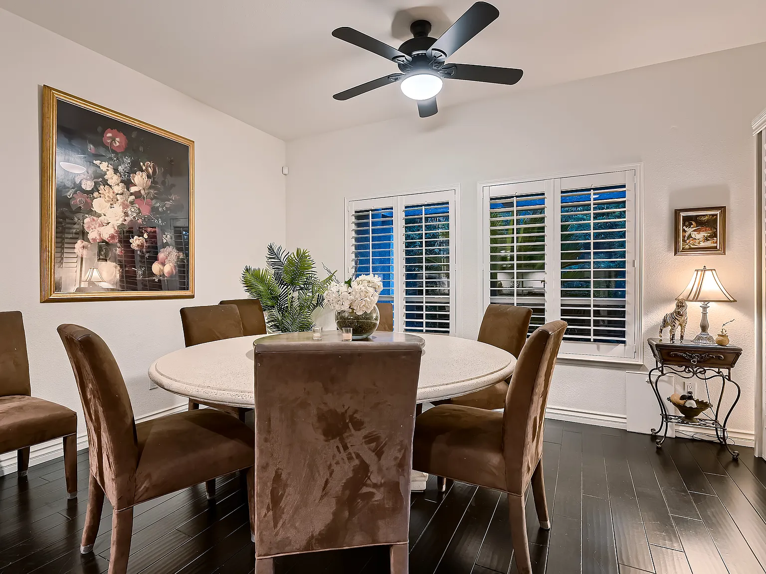 3 bed, 2.5 bath, 2216 sqft, $6,000 — Photo 4