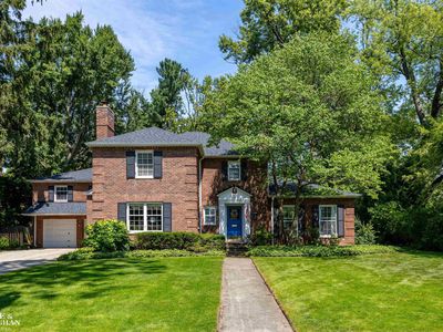 184 Vendome Rd, Grosse Pointe Farms, MI, 48236