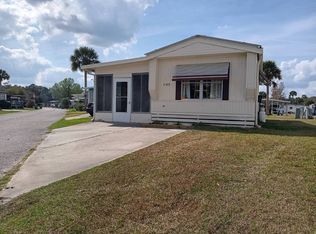 1145 Dolphin Ln, Eustis, FL 32726