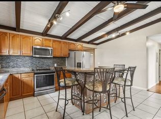 99-670 Aliipoe Dr #A, Aiea, HI 96701