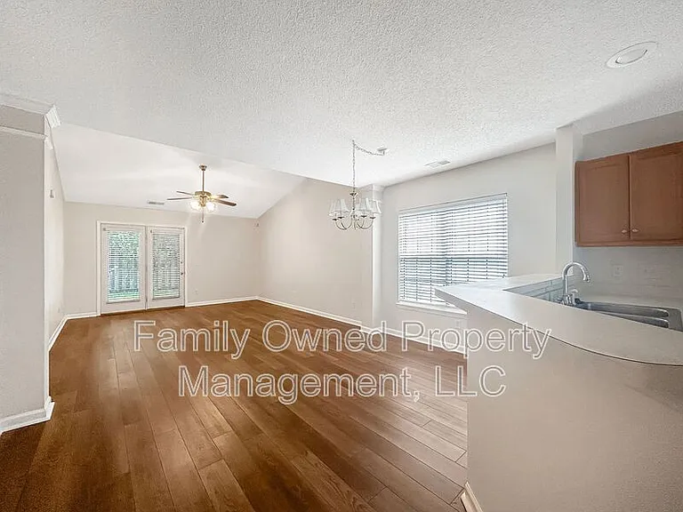 112 Stewart Pl — Photo 22