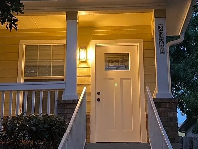 4 bed, 2.5 bath, 1352 sqft, $2,150 — Photo 1