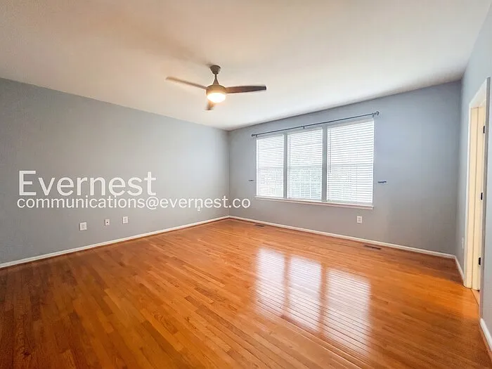 8348 Middle Ruddings Dr — Photo 13