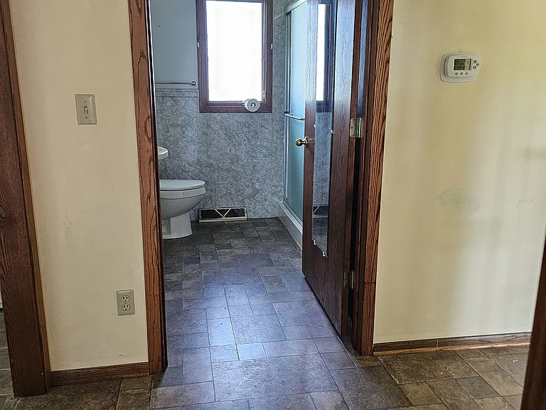 W330N9225 W Shore Dr — Photo 26