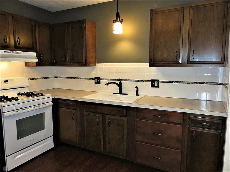 4650 Eastern Ave SE #201 — Photo 1