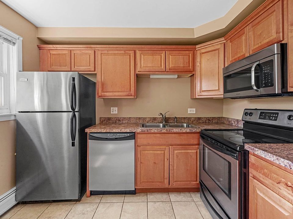 1st image of 5815 Rose Ave APT 3