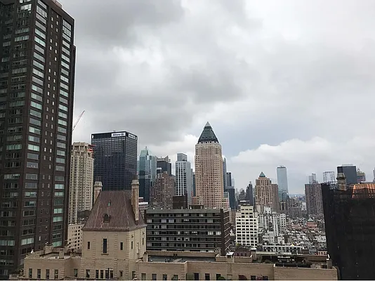 Rented by Realty Group International | media 26