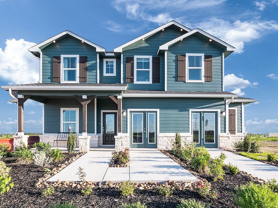 Swenson Heights by CastleRock Communities