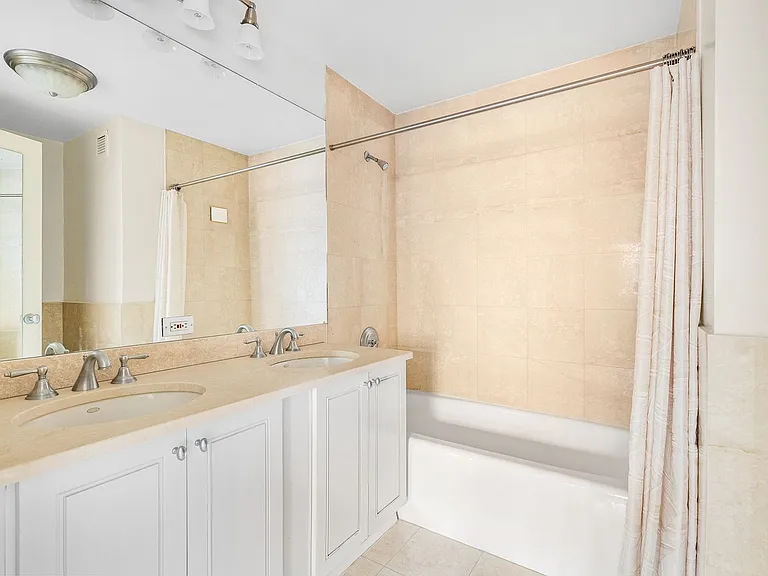 1760 2nd Ave #9F — Photo 7
