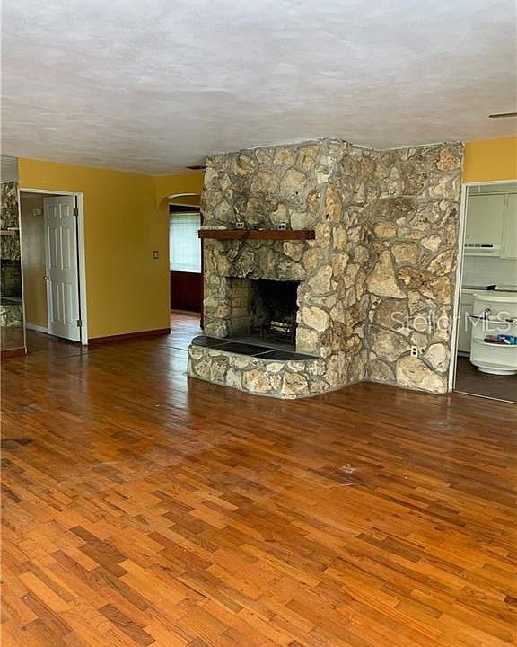 2nd image of 347 Brassie Dr