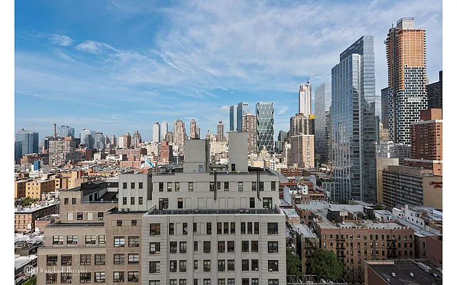 Rented by Douglas Elliman | media 17