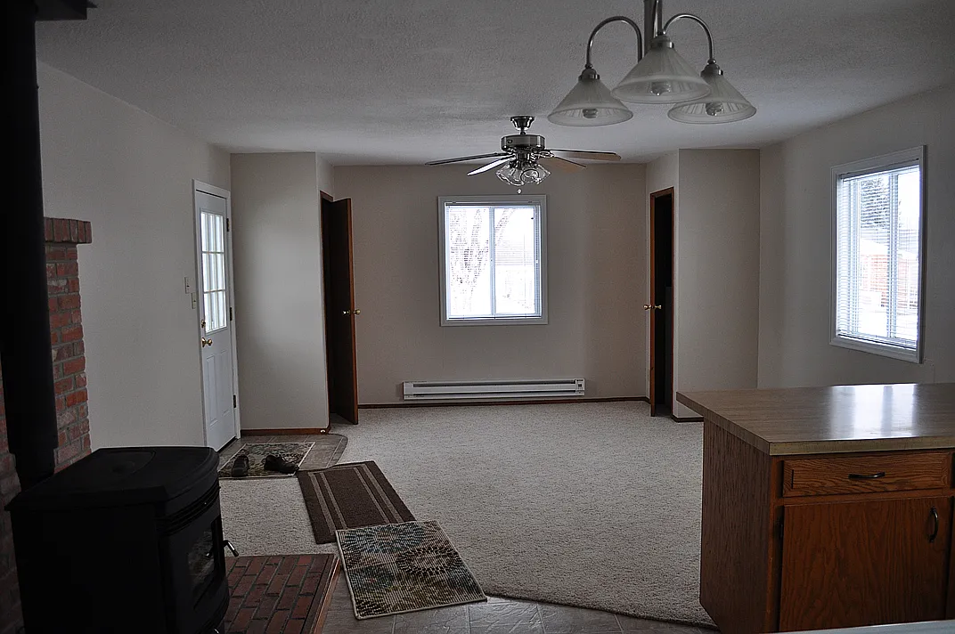 2 bed, 864 sqft, $1,200 — Photo 4