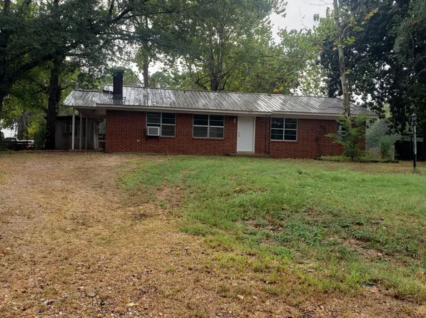 105 E Pne, Lockesburg, AR 71846