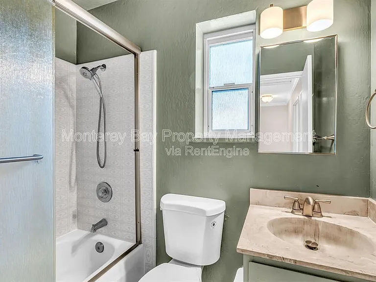 3137 Seacrest Ave #12 — Photo 20