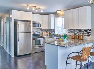 10619 Brunswick Rd, Bloomington, MN 55438