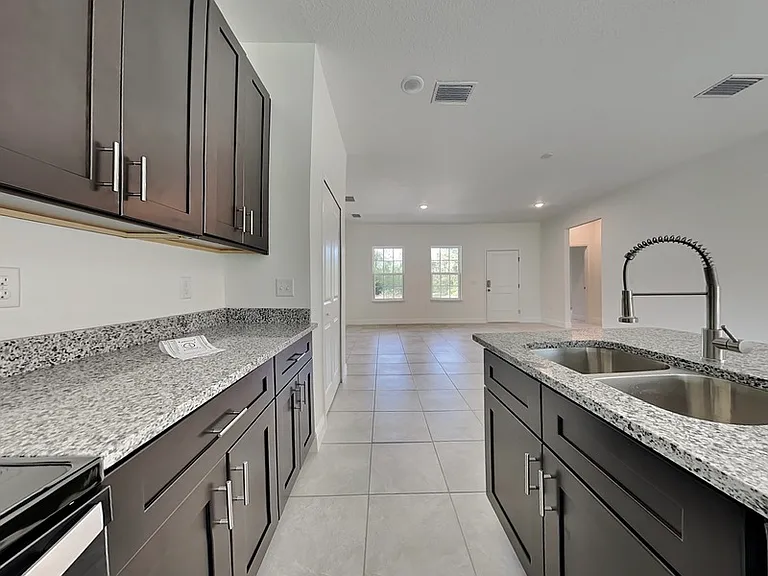 560 Marion Oaks Blvd — Photo 3